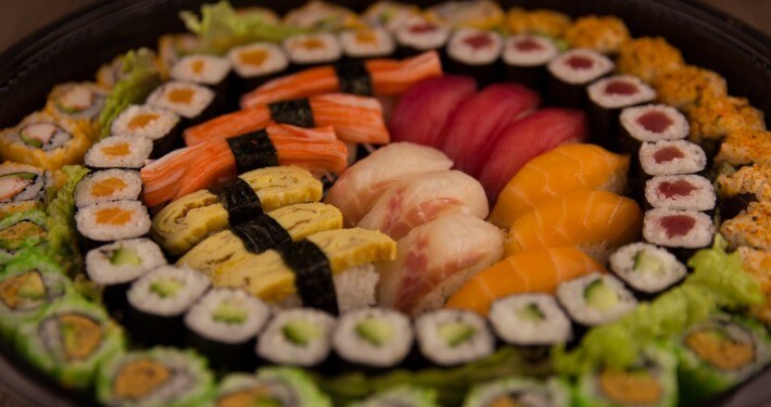 Den menu sushi Online Order